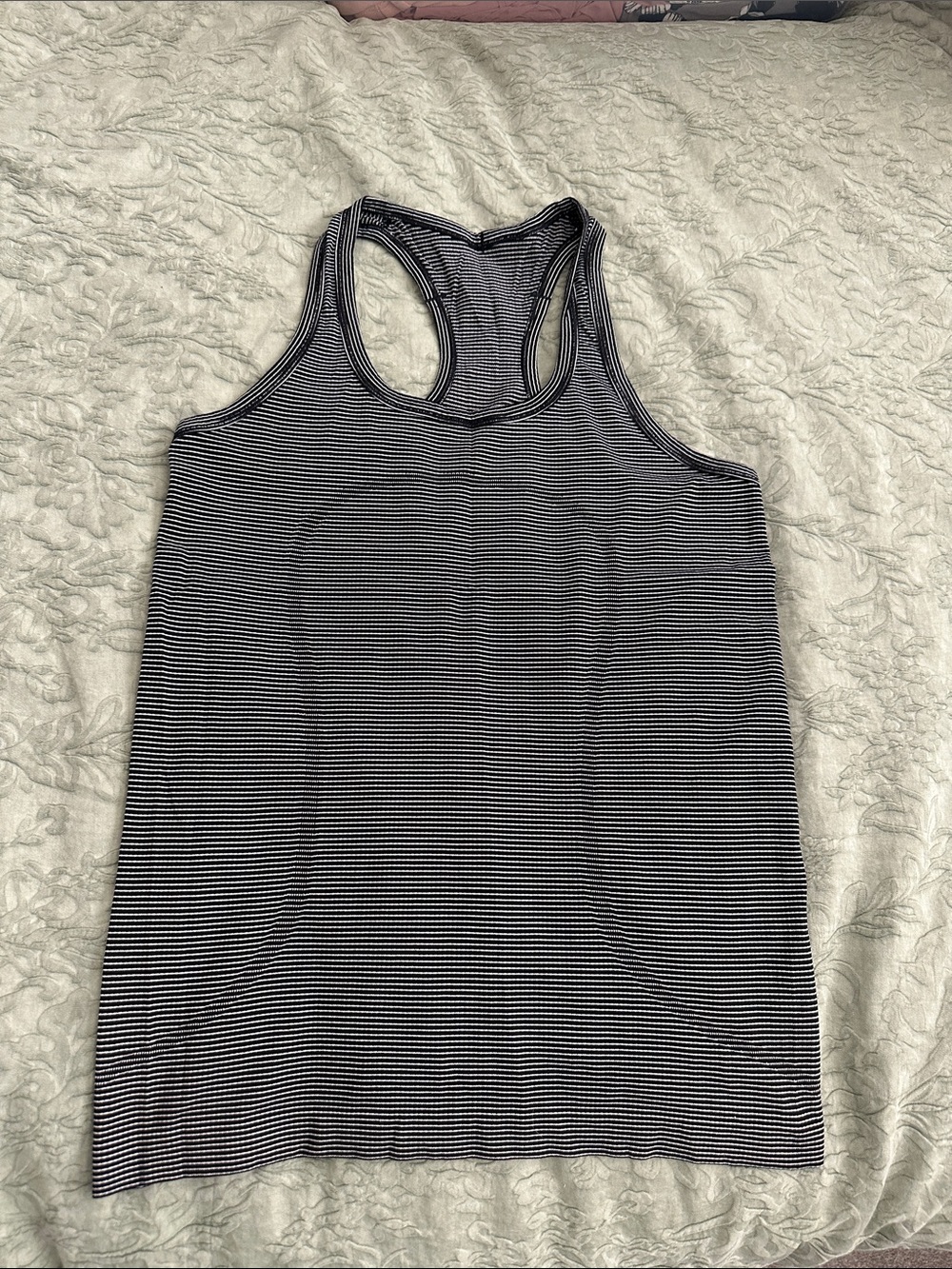 Lululemon stripped tank